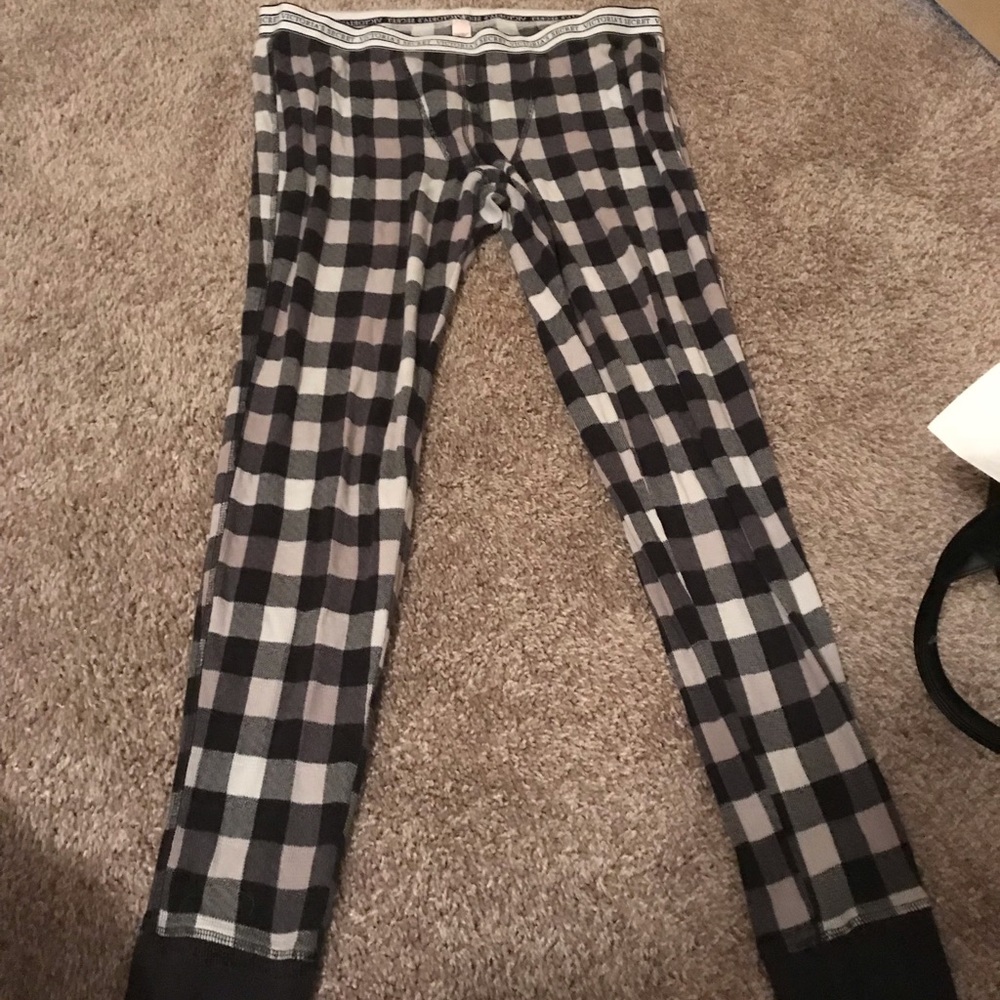 victoria secret pajama set
